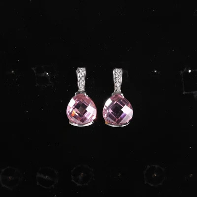 円形2.30g 925の純銀製のイヤリングのピンクの宝石用原石のイヤリング
