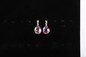 Cut Pink Crystal Diamondの王女のスタッド925の純銀製の宝石用原石のイヤリング