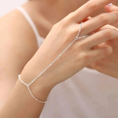 簡単な上品な女性925の銀製のブレスレットによって個人化されるデザイナー