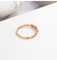 結婚式のためのBowknot 18Kの金のダイヤモンド指輪0.3ct Moissaniteの婚約指輪