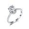 925女性のための銀製のMoissaniteの円形の婚約指輪6.0mmの永遠